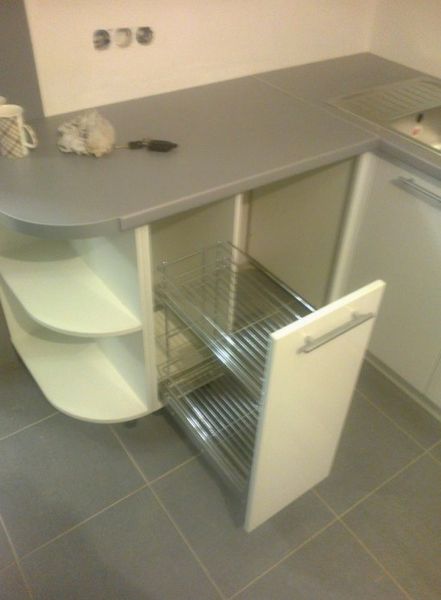 Кухня Білий глянець з вбудованим холодильником і котлом 1350 фото