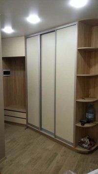 Передпокій з шафою-купе дуб Сонома-біла кутова 1365 фото