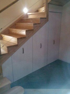 Шафа під сходами 1335 фото